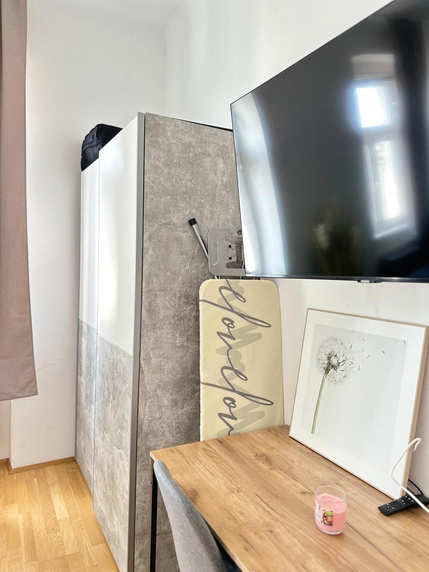 Hisa Lina Appartement Wenen Buitenkant foto