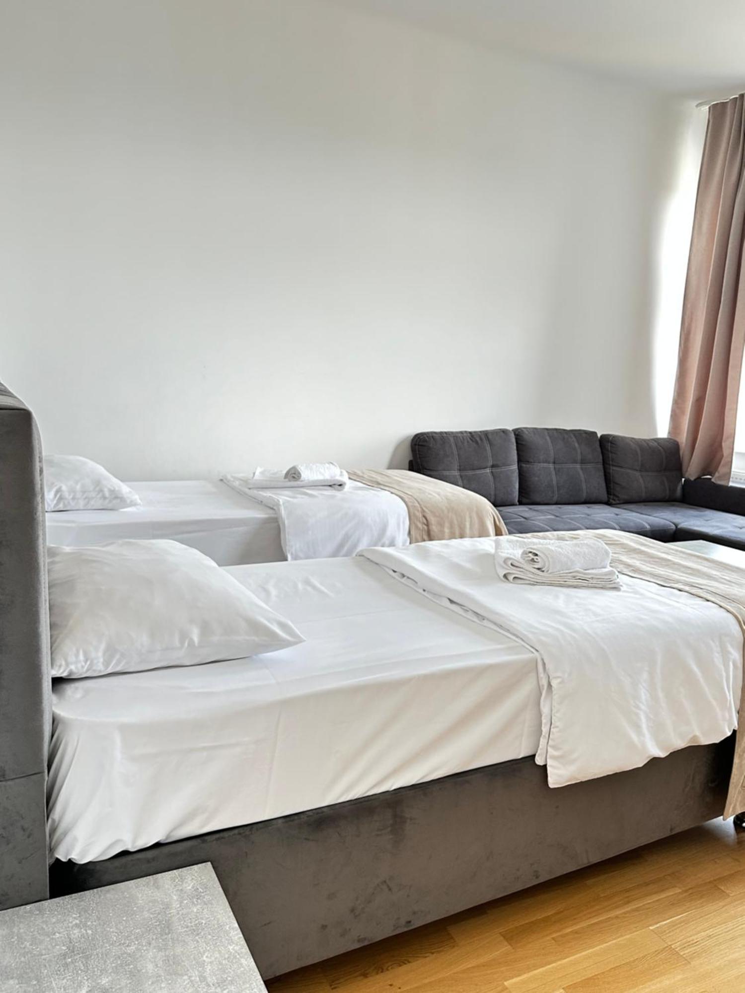 Hisa Lina Appartement Wenen Buitenkant foto