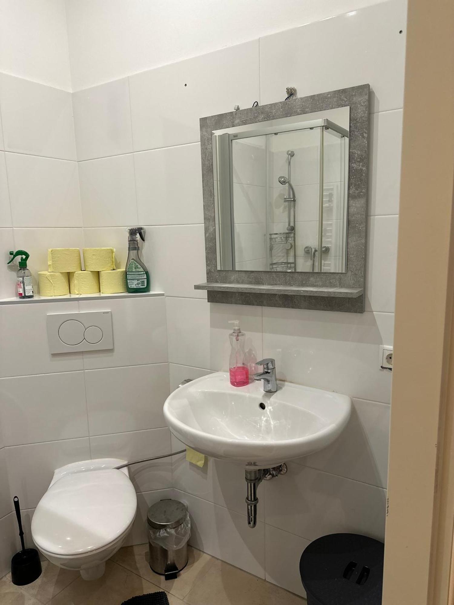 Hisa Lina Appartement Wenen Buitenkant foto